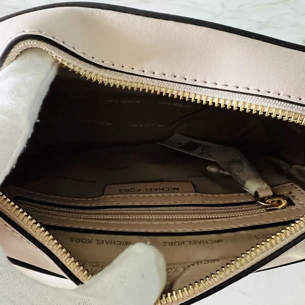 MICHAEL KORS Ginny Soft Pink Leather 